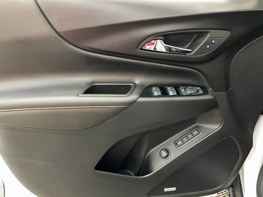 Used 2024 Chevrolet Equinox Premier image 14