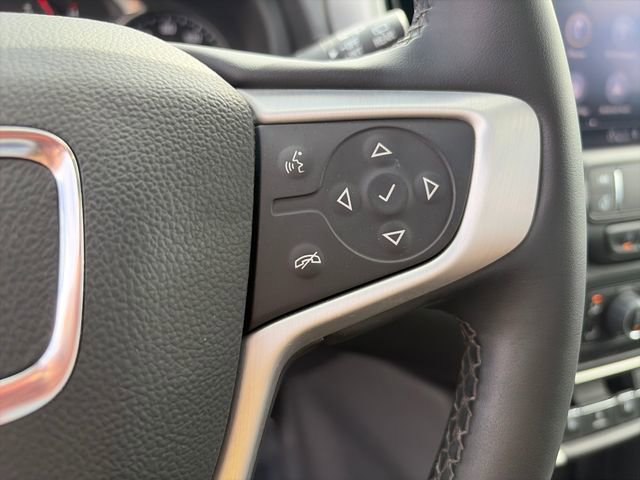 Used 2023 GMC Terrain SLT image 29