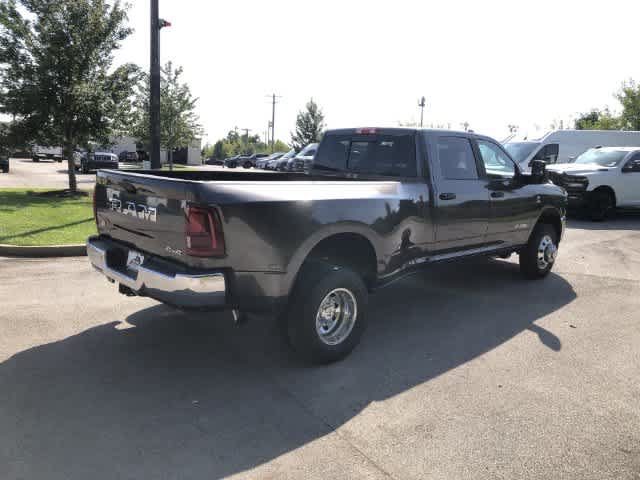 New 2026 RAM 3500 Big Horn AWD/4WD image 3