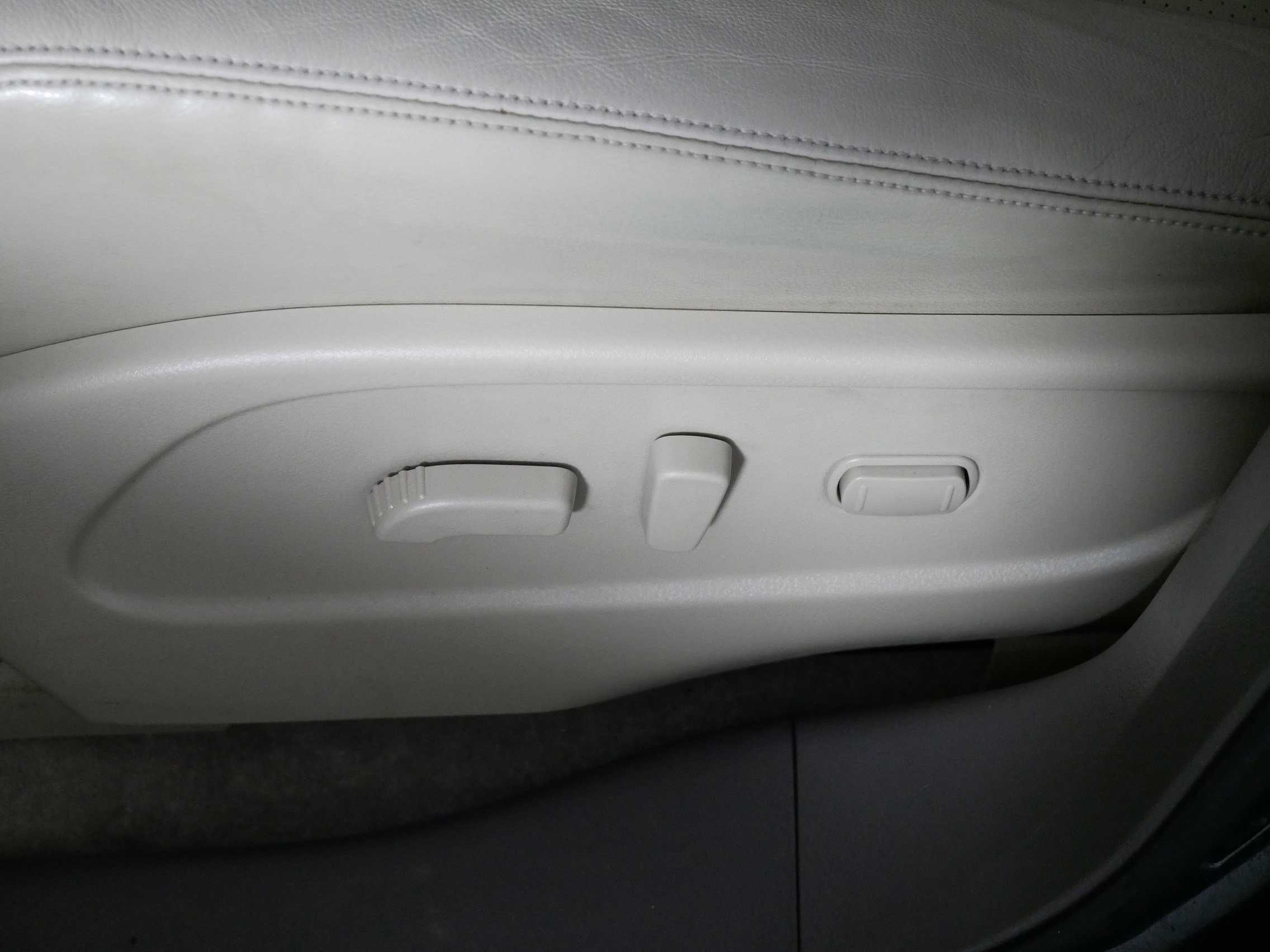 Used 2014 Nissan Murano SL AWD/4WD image 20