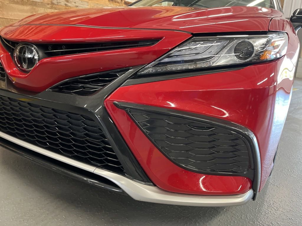 Used 2023 Toyota Camry XSE w/ Cold Weather Package FWD image 9