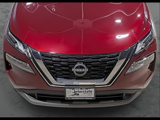 Used 2023 Nissan Rogue SV AWD/4WD image 17