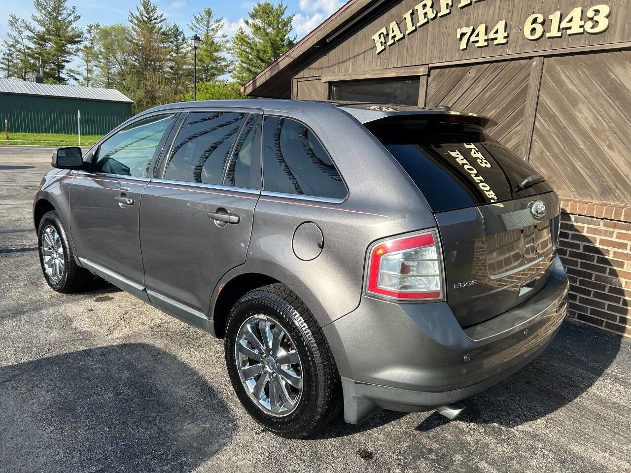 Used 2010 Ford Edge Limited AWD/4WD image 2