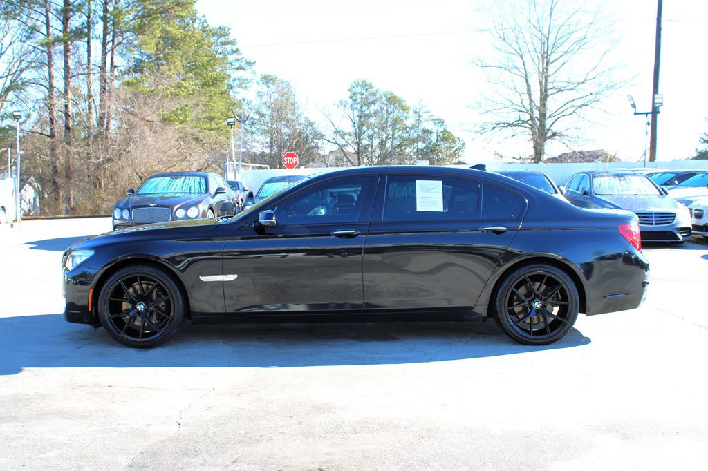Used 2013 BMW 740Li image 4