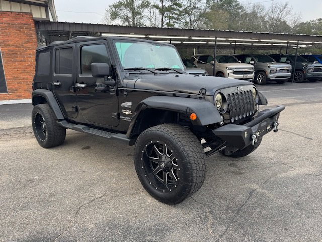 Used 2014 Jeep Wrangler Unlimited Sahara image 4