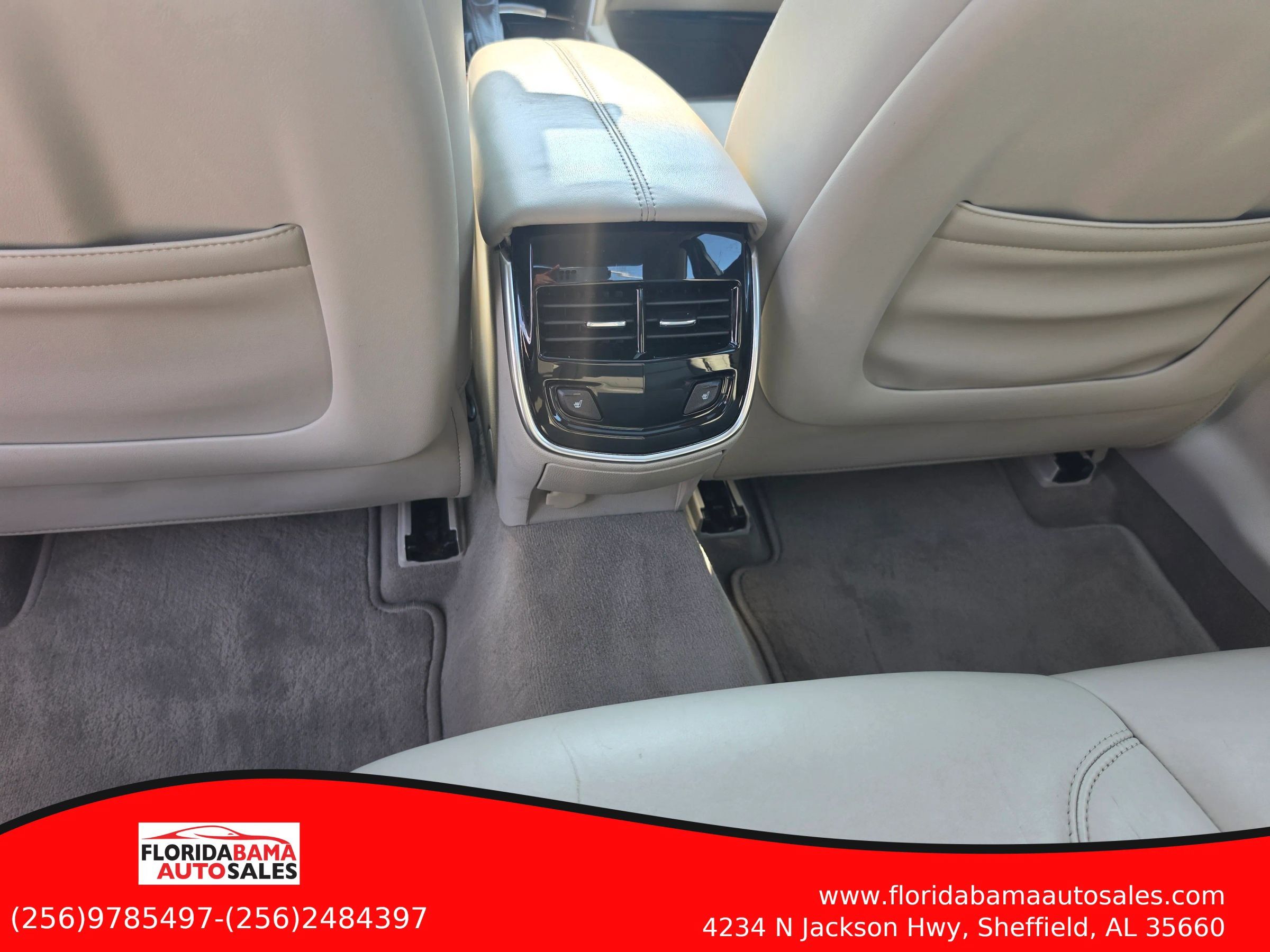 Used 2014 Cadillac XTS Luxury FWD image 18