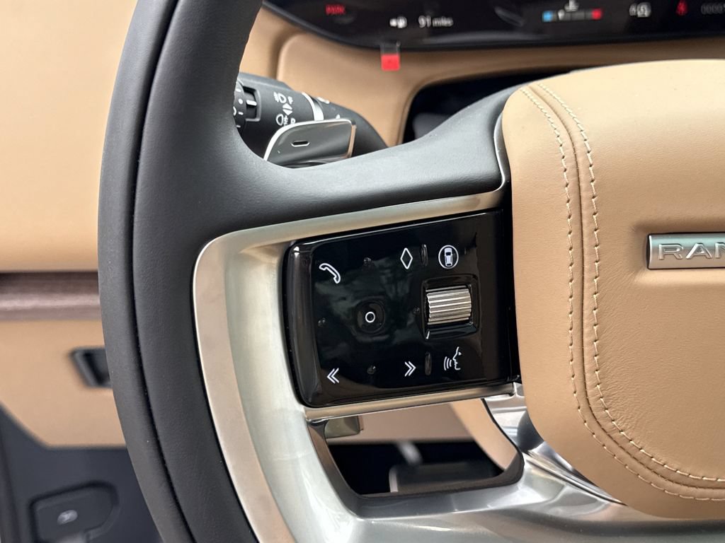 New 2025 Land Rover Range Rover Long Wheelbase SE AWD/4WD image 23