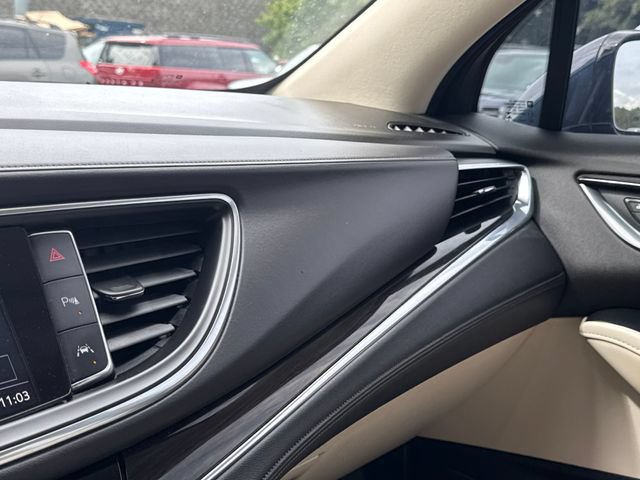 Used 2023 Buick Enclave Essence FWD image 29