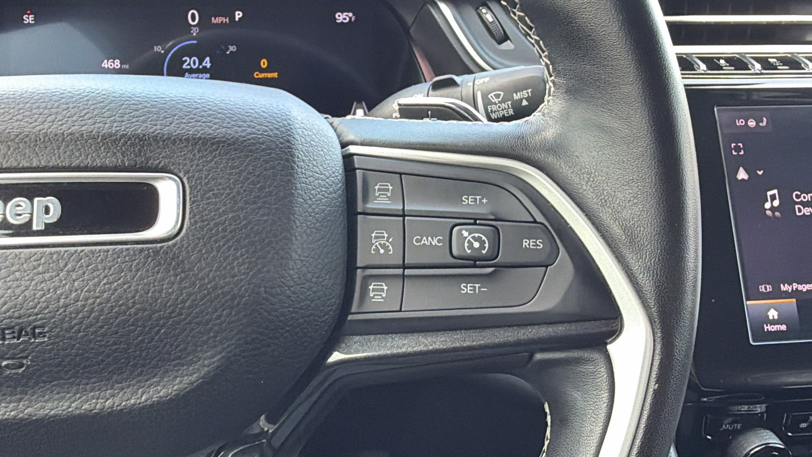 Certified 2022 Jeep Grand Cherokee L Laredo w/ Luxury Tech Group I RWD image 26