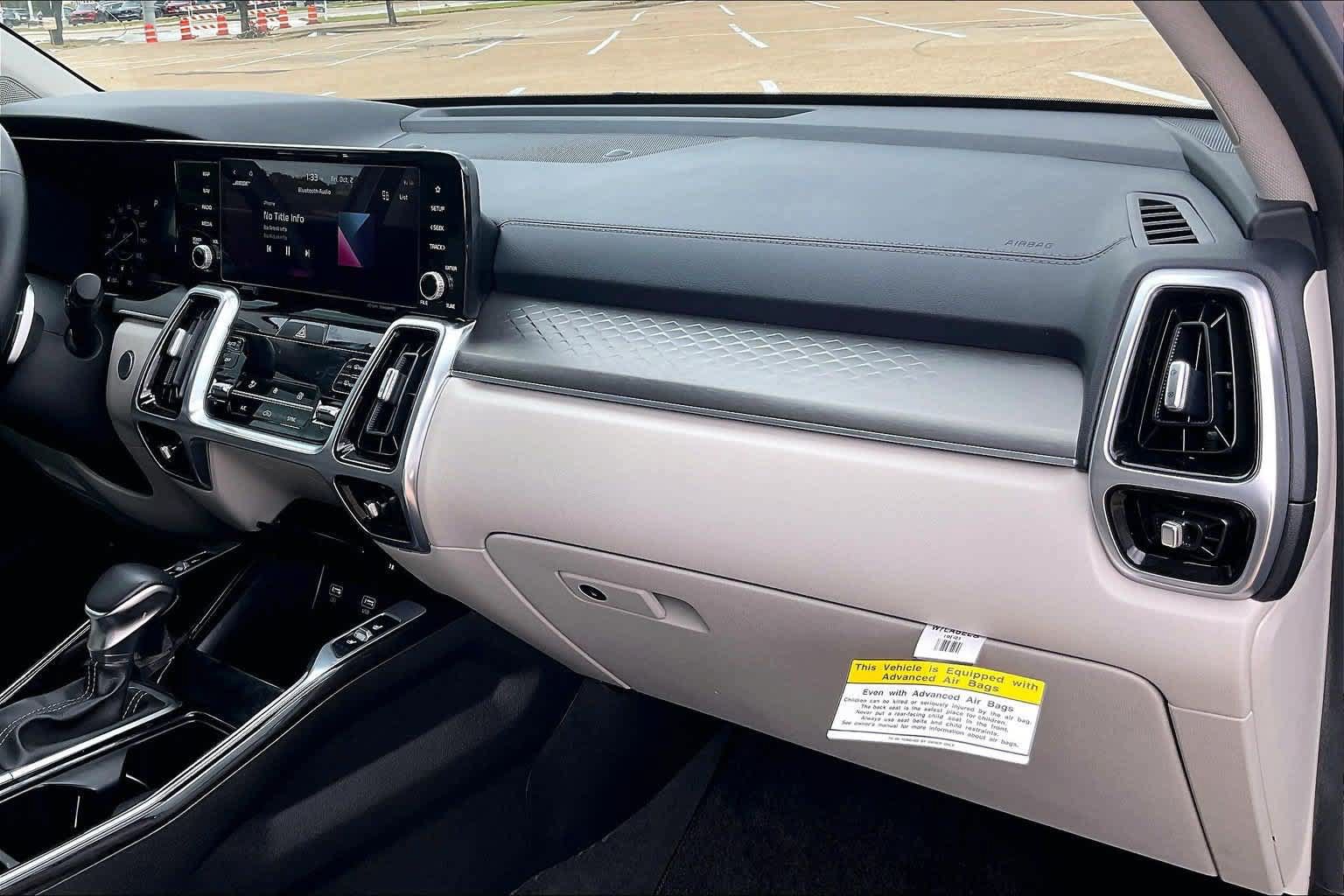 Certified 2022 Kia Sorento SX FWD image 21