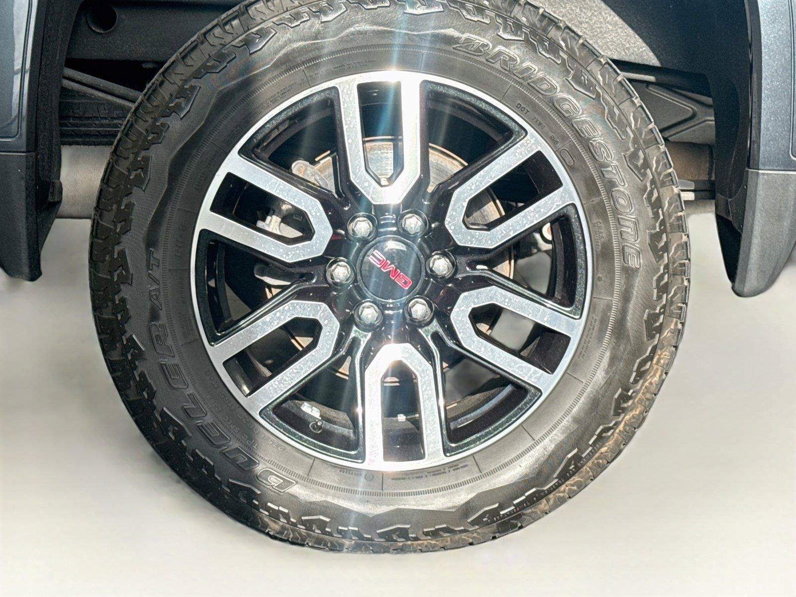 Used 2019 GMC Sierra 1500 AT4 w/ AT4 Premium Package AWD/4WD image 35