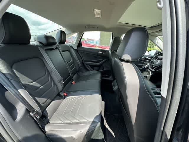 Used 2021 Volkswagen Jetta SEL Premium FWD image 26