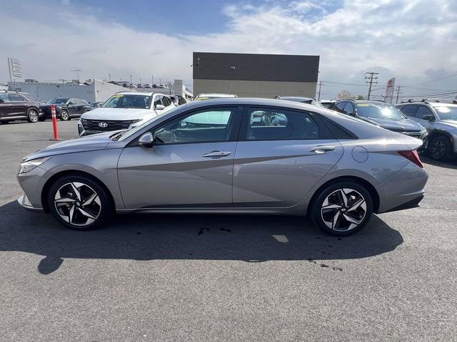 Certified 2023 Hyundai Elantra SEL w/ Convenience Package image 6