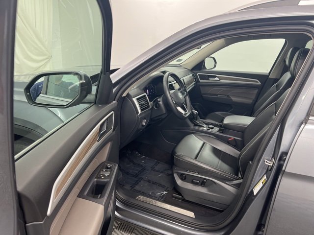 Used 2022 Volkswagen Atlas SEL image 13