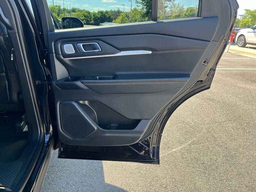 Certified 2026 Ford Explorer Tremor w/ Tremor Ultimate Package AWD/4WD image 21