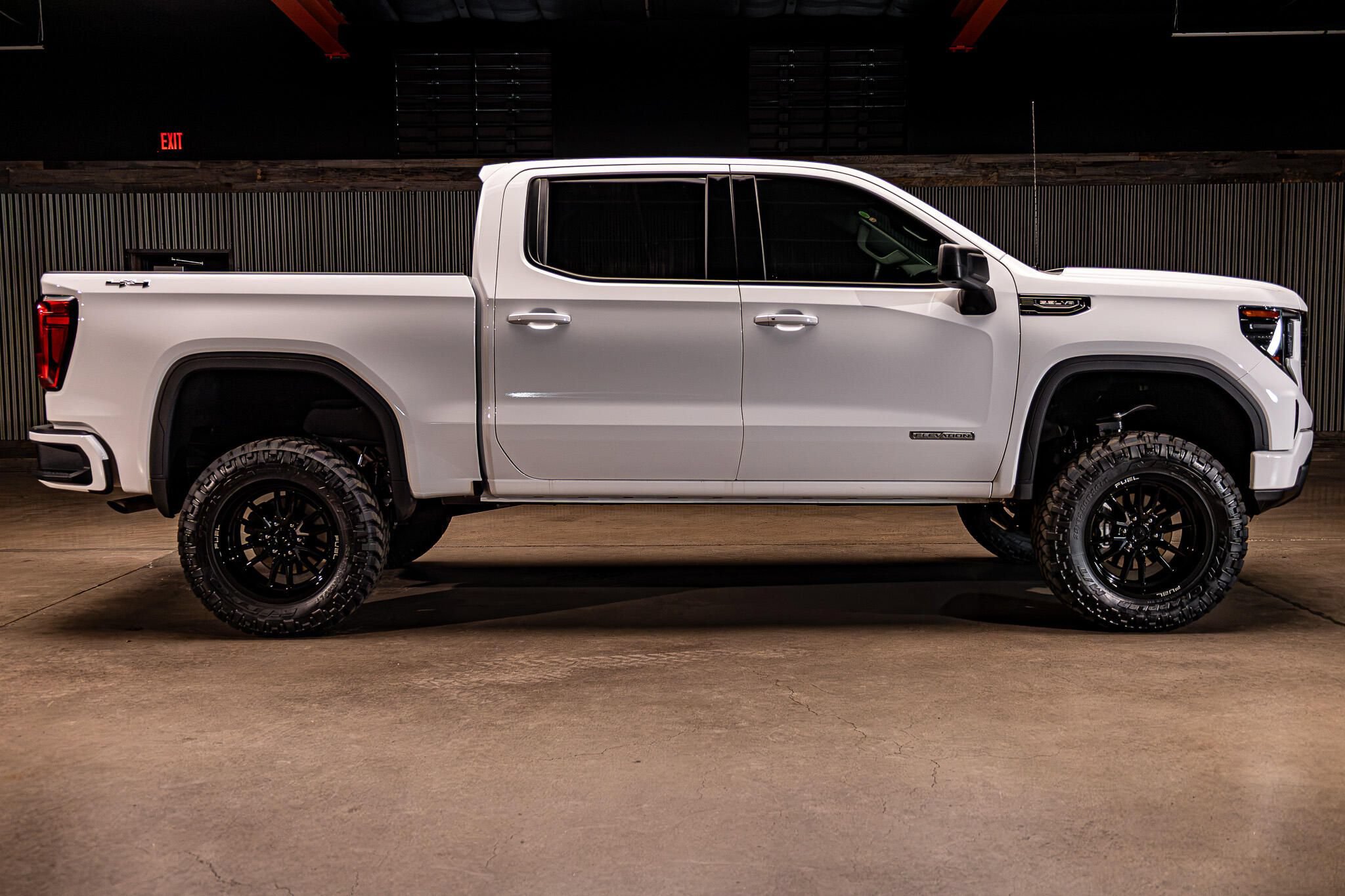 Used 2026 GMC Sierra 1500 Elevation w/ Preferred Package AWD/4WD image 11