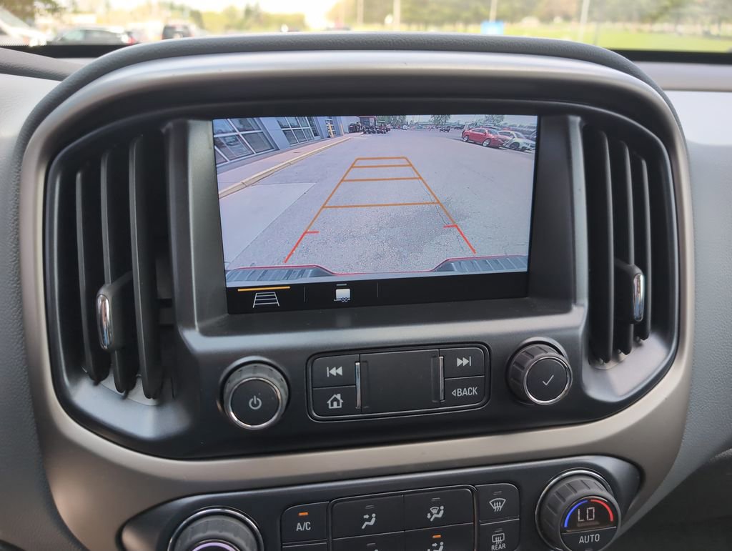 Used 2019 Chevrolet Colorado Z71 AWD/4WD image 19
