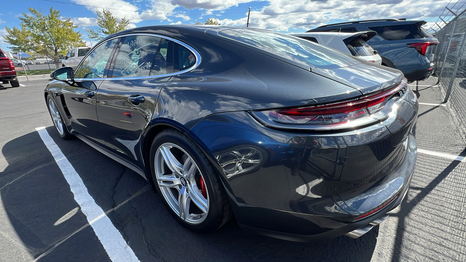 Used 2023 Porsche Panamera 4S w/ Premium Package AWD/4WD image 3