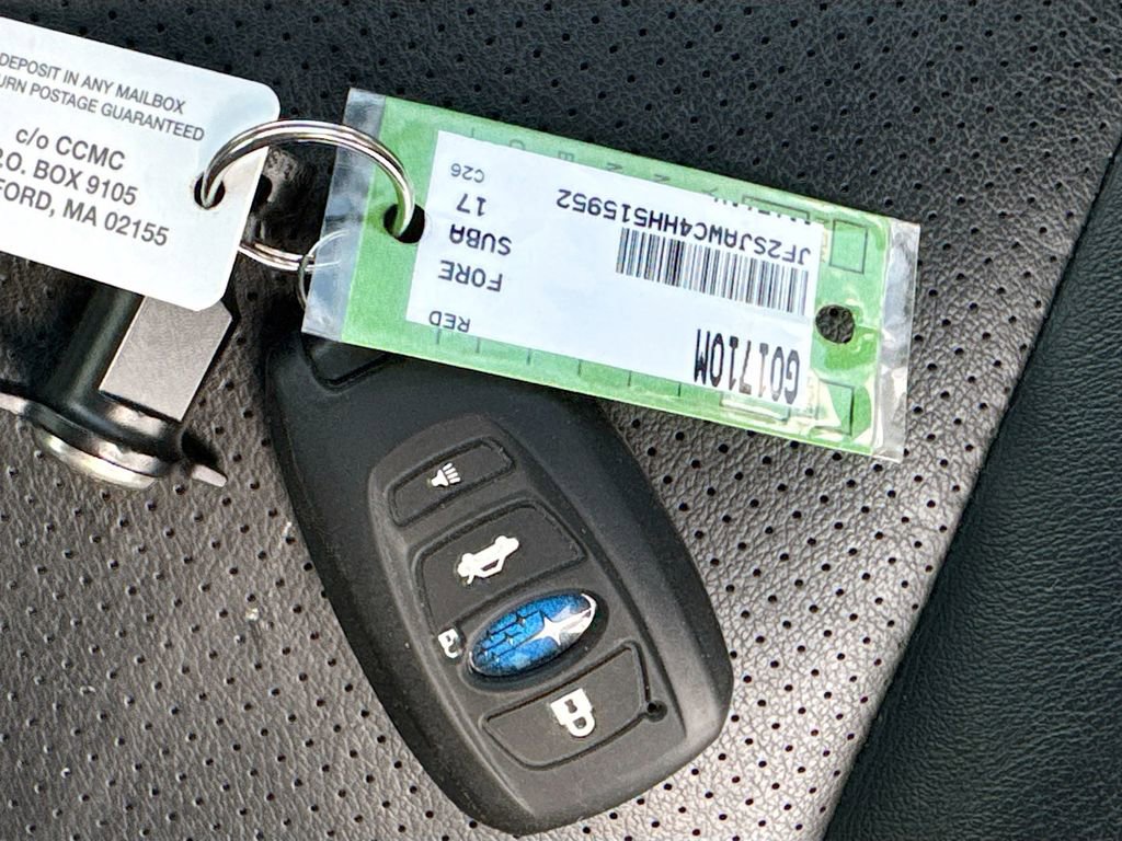 Used 2017 Subaru Forester 2.5i Touring AWD/4WD image 39