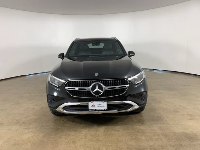 Used 2025 Mercedes-Benz GLC 300 4MATIC image 3