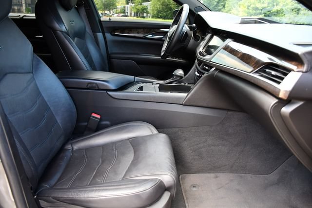 Used 2017 Cadillac CT6 Luxury AWD/4WD image 31