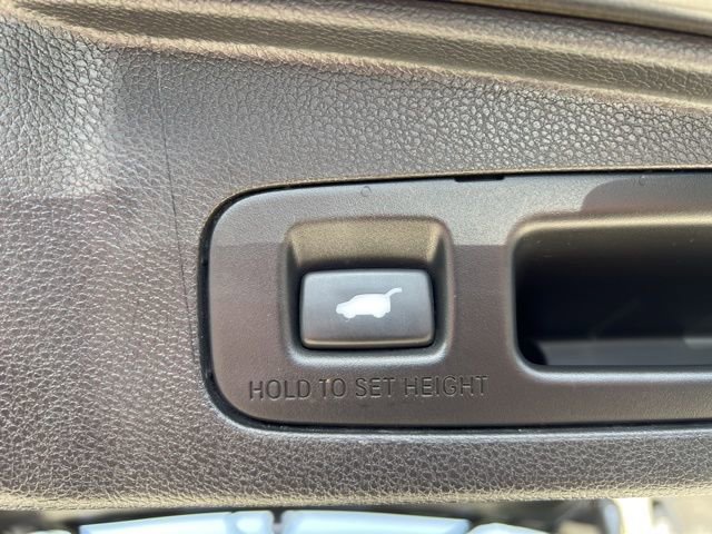 Used 2018 Honda CR-V Touring image 15
