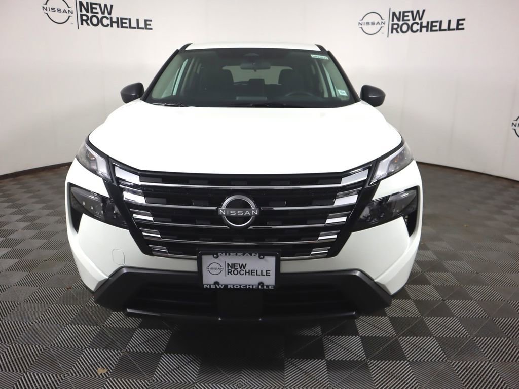 New 2026 Nissan Rogue S image 2