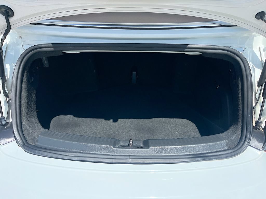 Used 2019 Volkswagen Beetle 2.0T Final Edition SEL FWD image 26