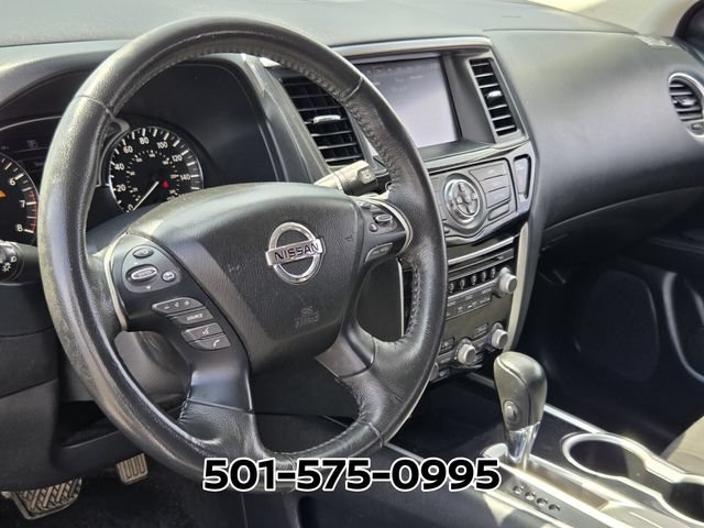 Used 2020 Nissan Pathfinder SV FWD image 8