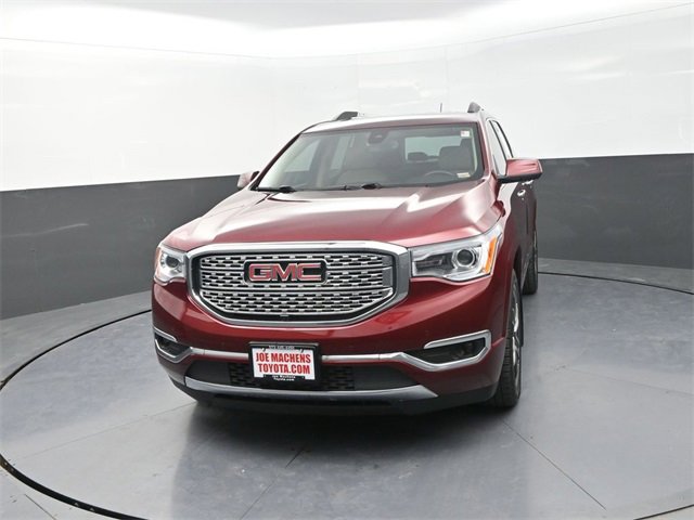 Used 2017 GMC Acadia Denali w/ Technology Package image 2