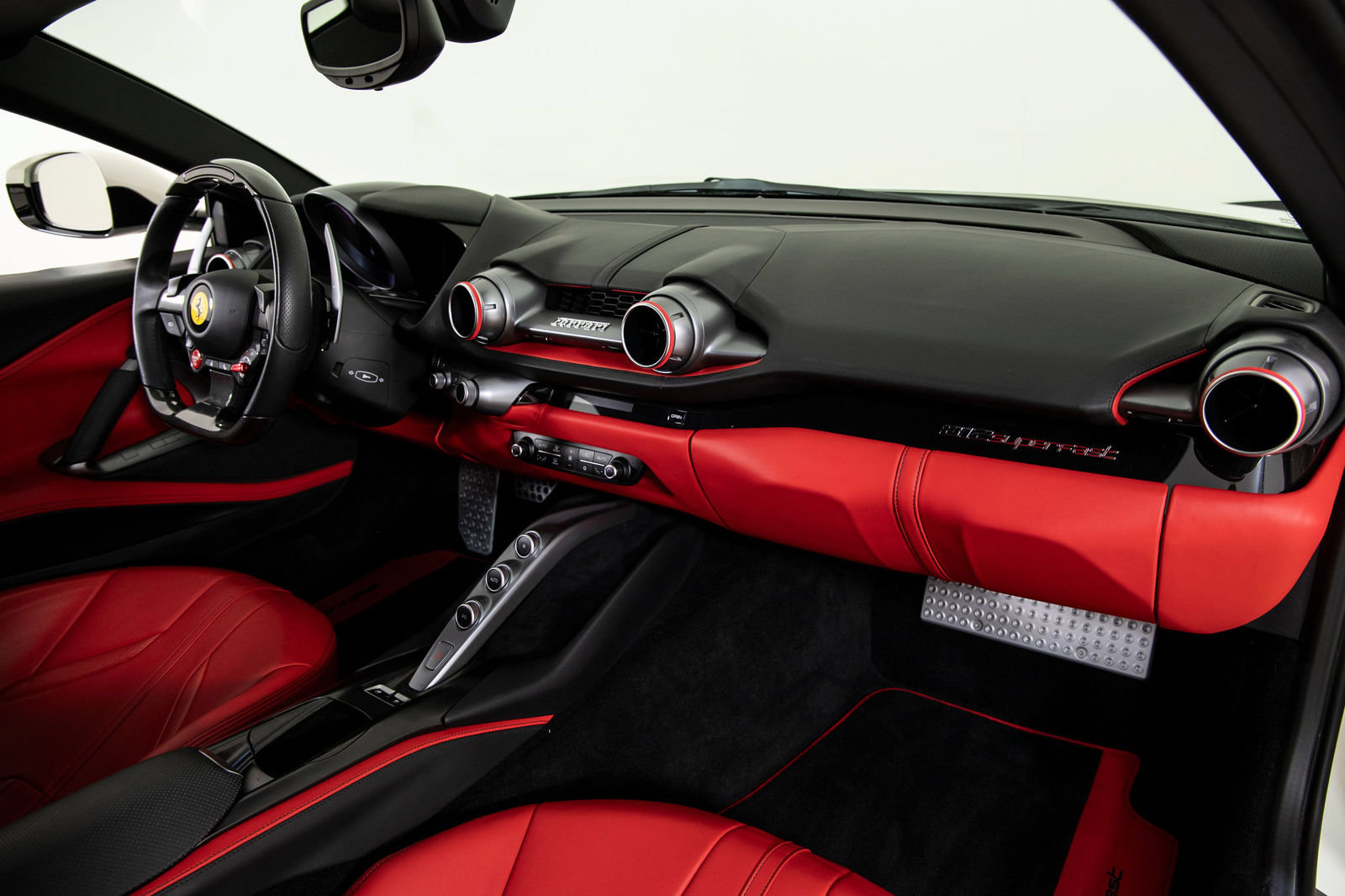 Certified 2019 Ferrari 812 Superfast RWD image 20