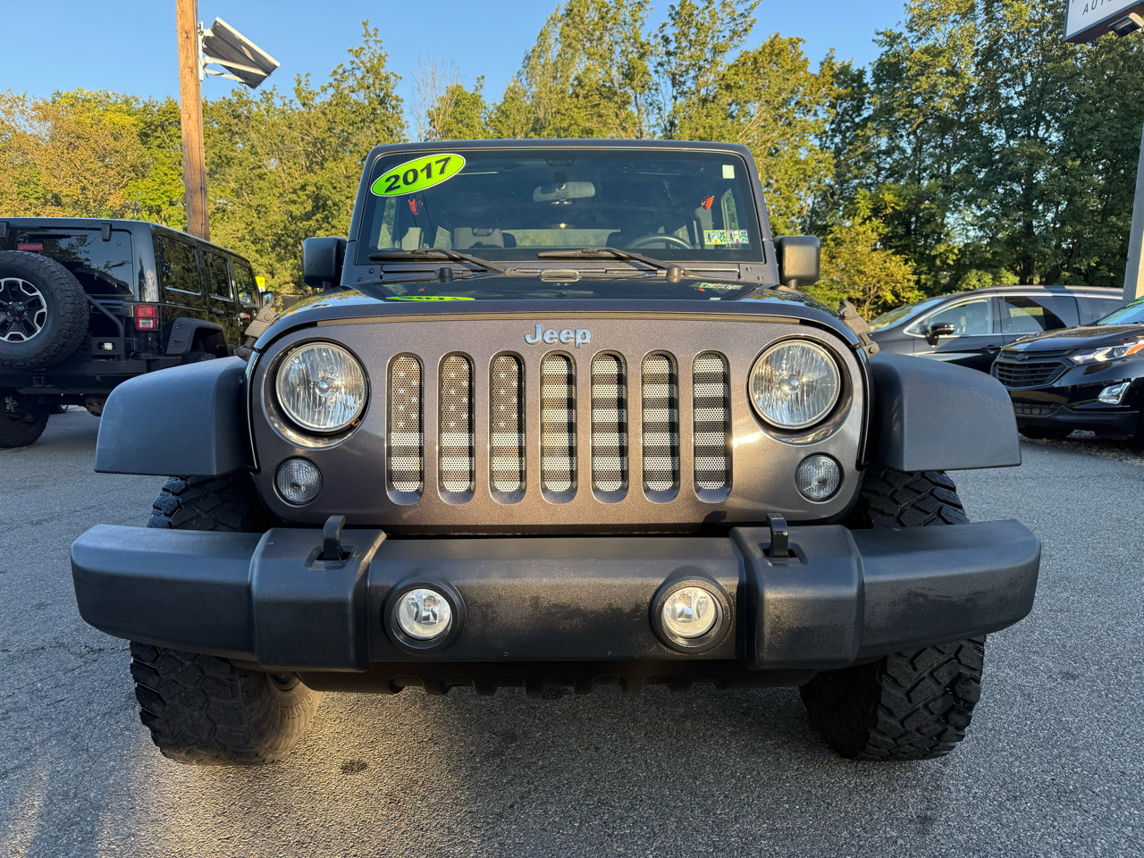 Used 2017 Jeep Wrangler Unlimited Sport w/ Connectivity Group image 2