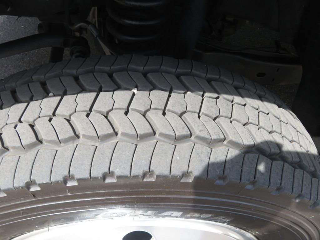 Used 2008 Ford F450 XLT image 17