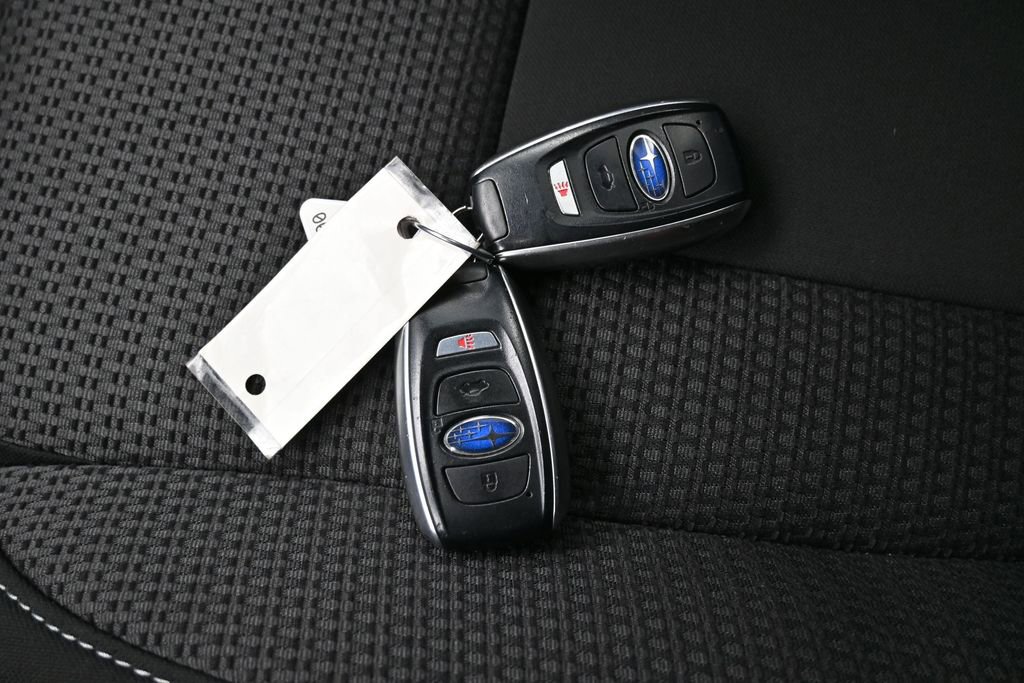Used 2023 Subaru Outback Premium AWD/4WD image 30