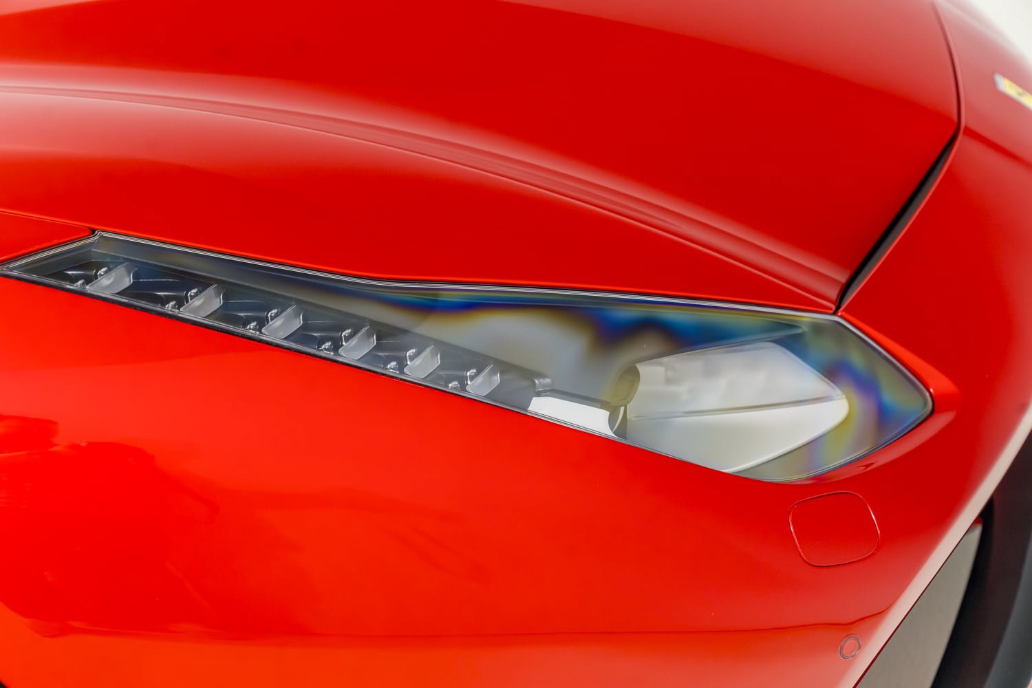 Used 2018 Ferrari 488 GTB RWD image 34