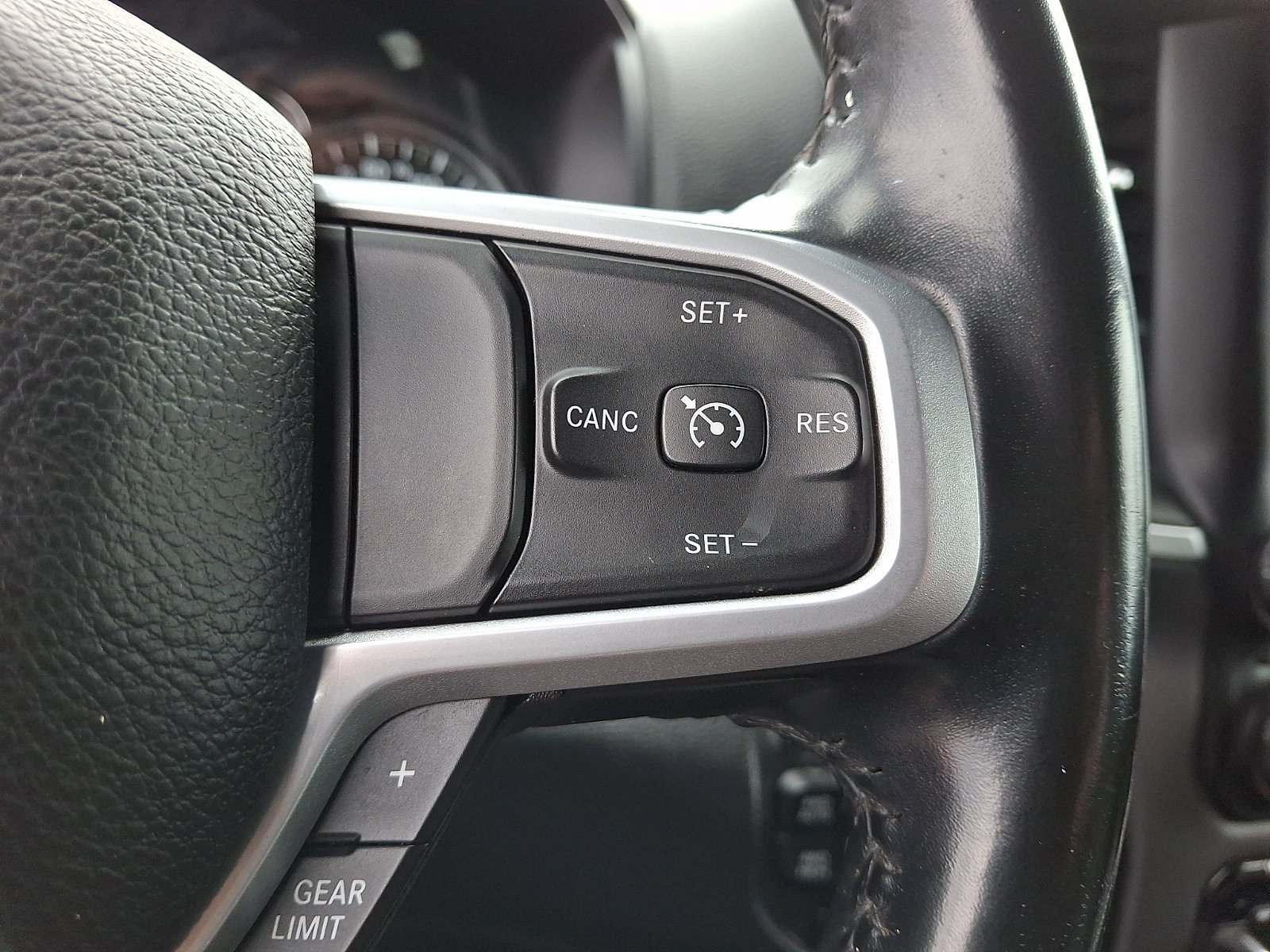 Used 2022 RAM 1500 Big Horn AWD/4WD image 21