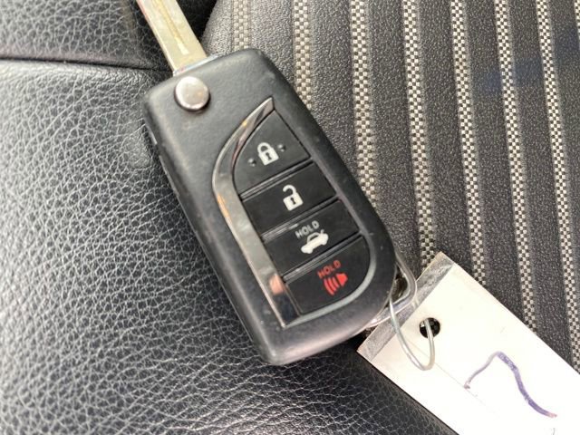 Used 2021 Toyota Camry SE image 22