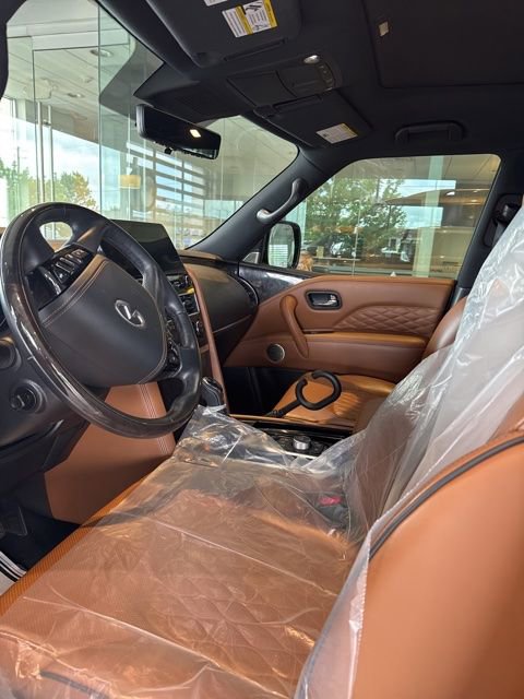 Used 2022 INFINITI QX80 Sensory w/ Cargo Package AWD/4WD image 7