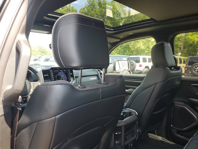 New 2026 RAM 1500 Laramie w/ Sport Appearance Package AWD/4WD image 10