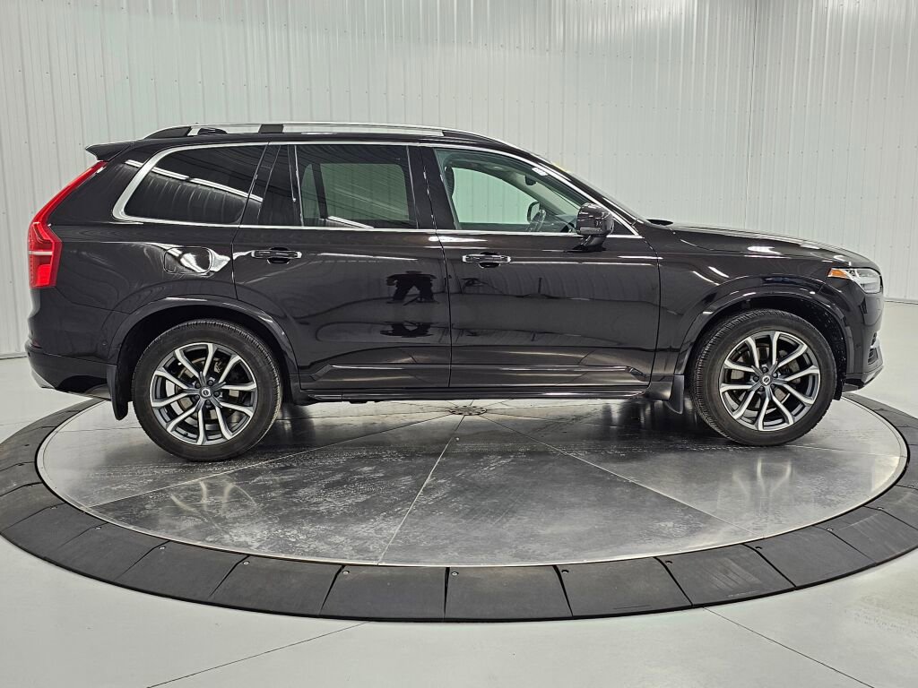 Used 2016 Volvo XC90 T6 Momentum AWD/4WD image 6
