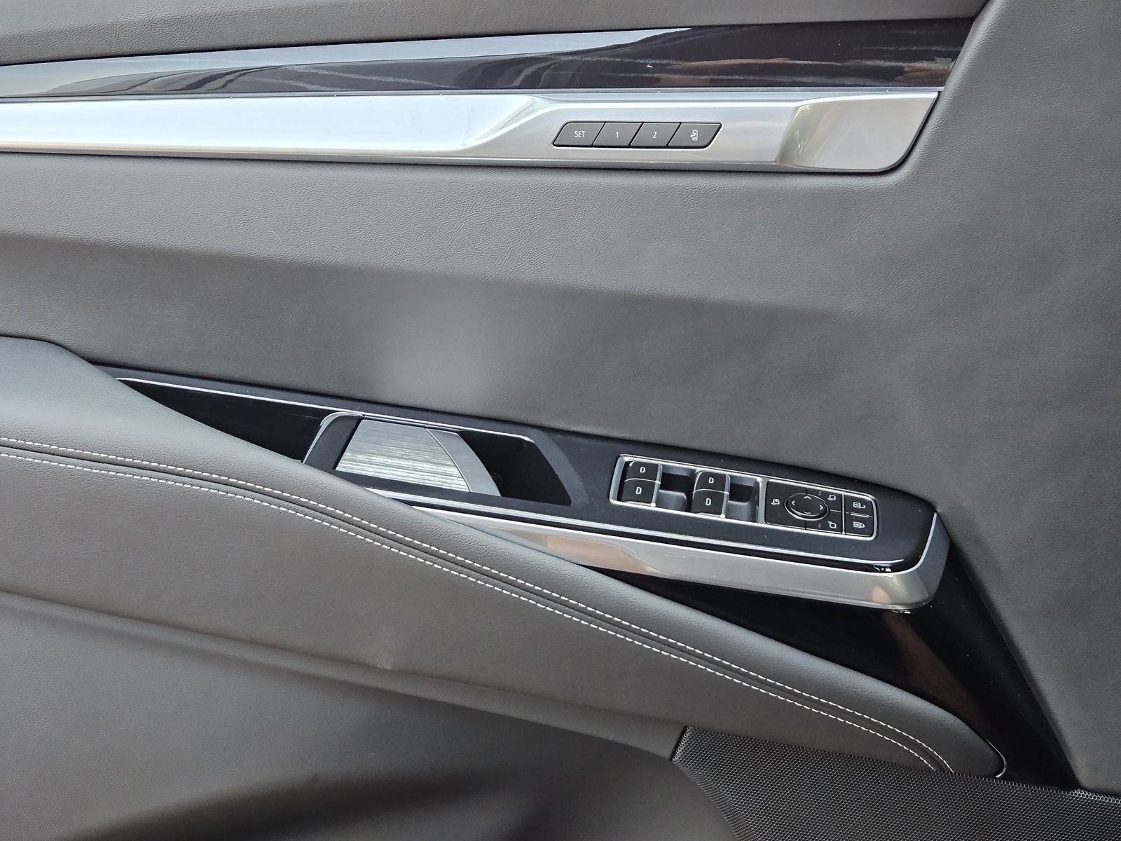 New 2026 Cadillac Escalade ESV Sport image 24