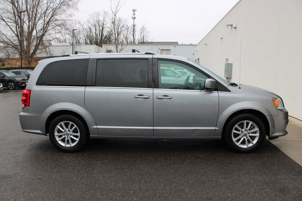 Used 2019 Dodge Grand Caravan SXT image 31