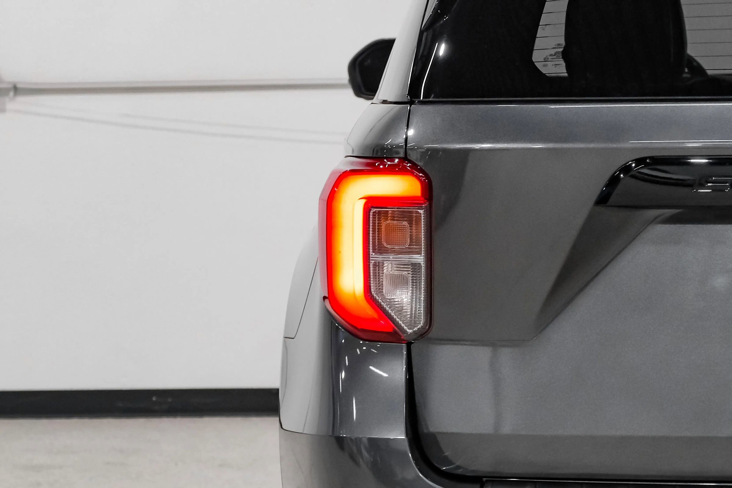 Used 2020 Ford Explorer ST w/ ST Street Pack image 47