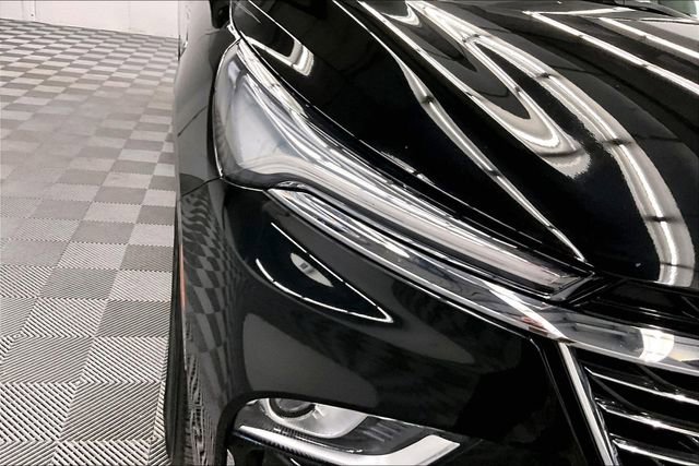 Used 2023 Buick Enclave Essence image 31