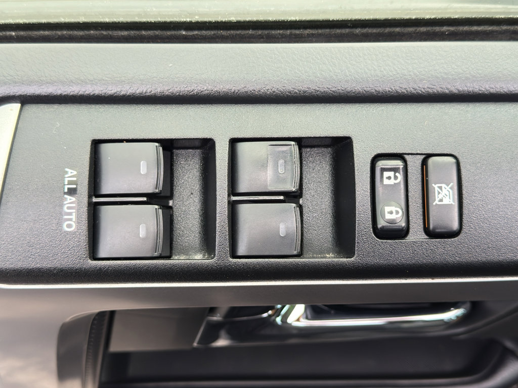 Used 2020 Toyota 4Runner SR5 Premium AWD/4WD image 13