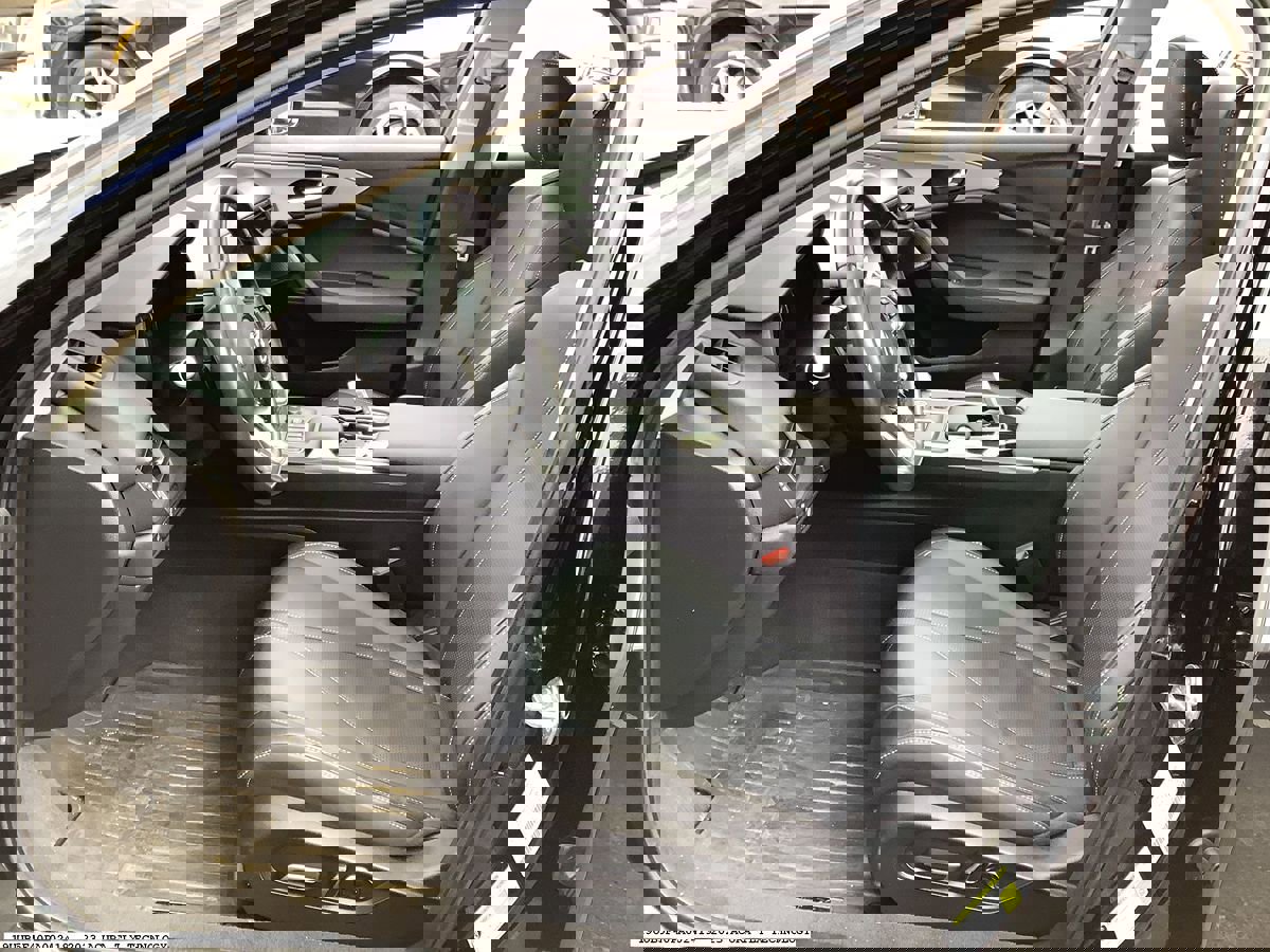 Used 2023 Acura TLX w/ Technology Package image 14