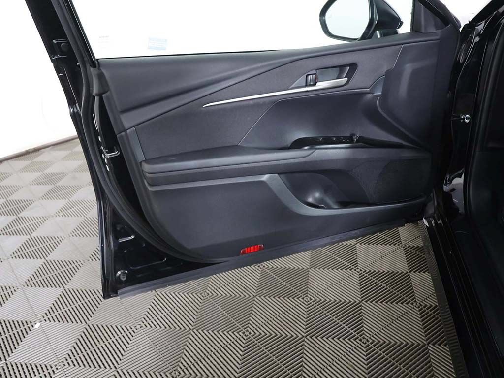 Used 2025 Toyota Camry LE FWD image 20