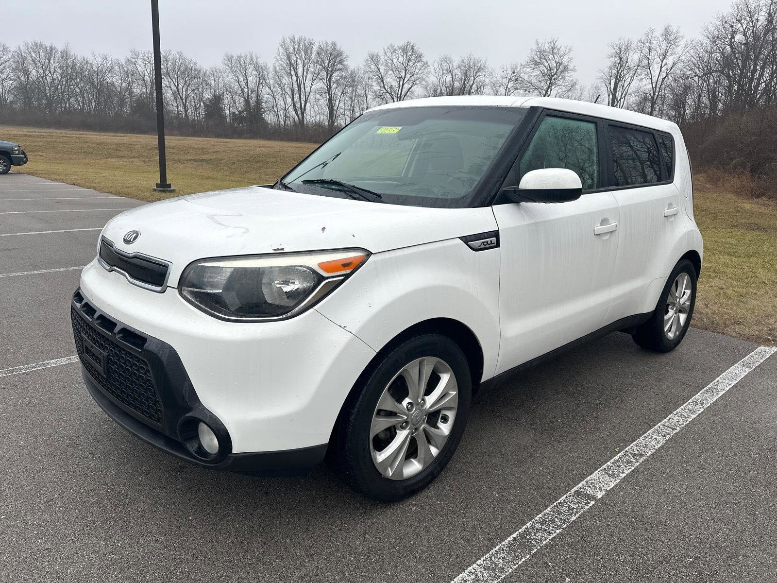 Used 2016 Kia Soul + image 5