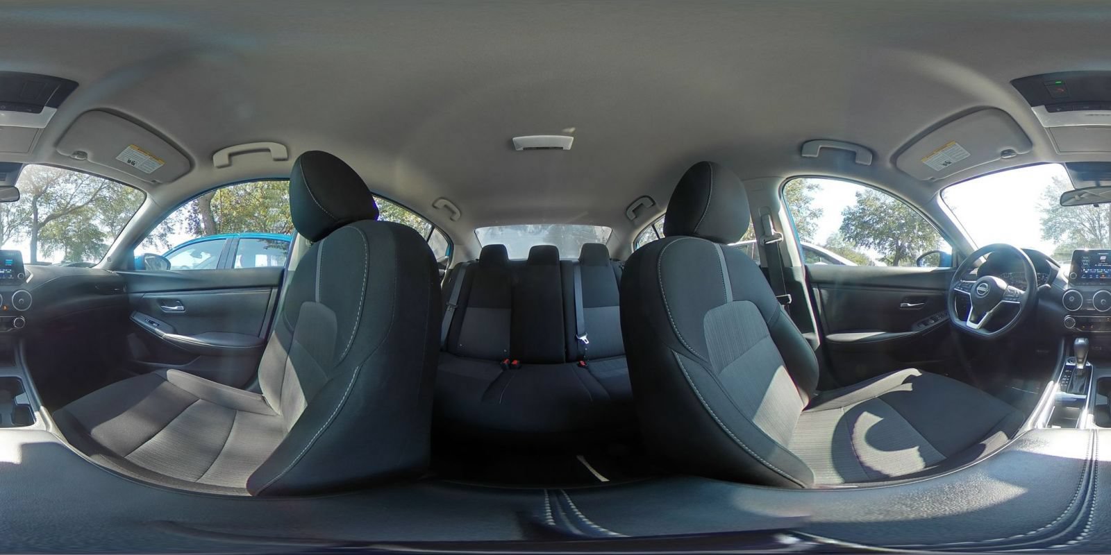 Used 2025 Nissan Sentra SV FWD image 40