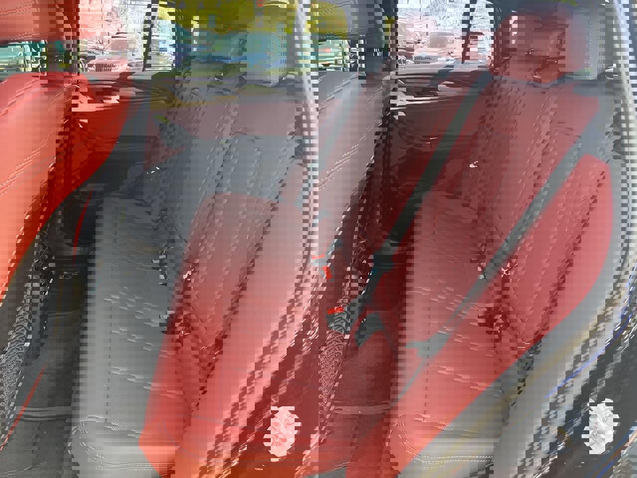 Certified 2025 BMW X4 xDrive30i image 32